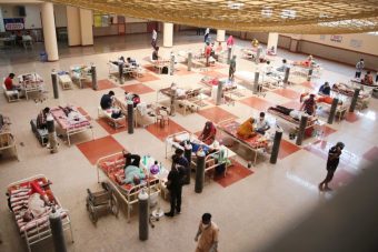 A view inside Rajasthan University of Health Sciences Hospital where the ground floor lobby and corridors have been converted to into a ward with oxygen beds for COVID-19 patients on April 30, 2021 in Jaipur, India.  (Photo by Himanshu Vyas/Hindustan Times via Getty Images)
